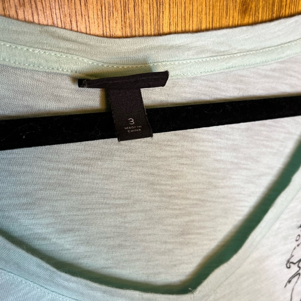 Torrid Mermaid V-Neck - Picture 5 of 5